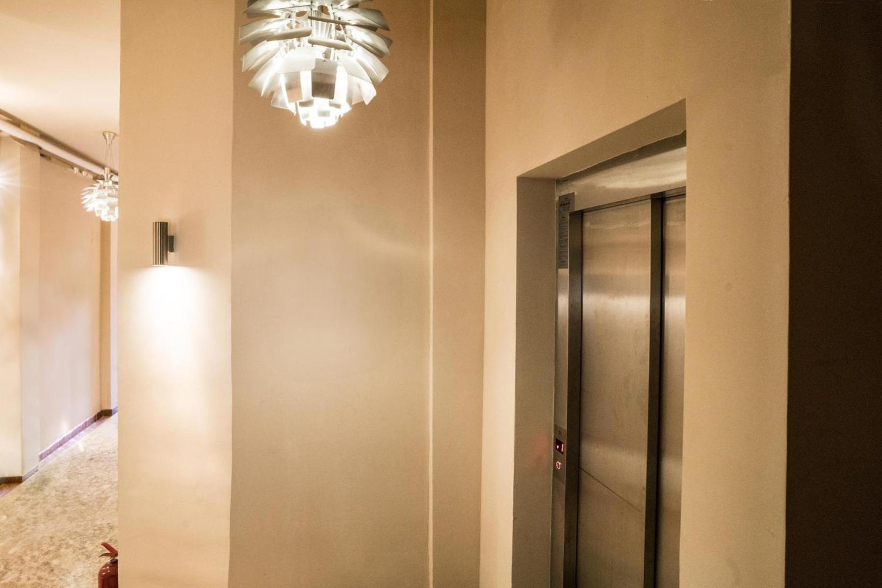 Appartamento Athenaeum Spacious& Cozy 1br Prime Location W Balcony *